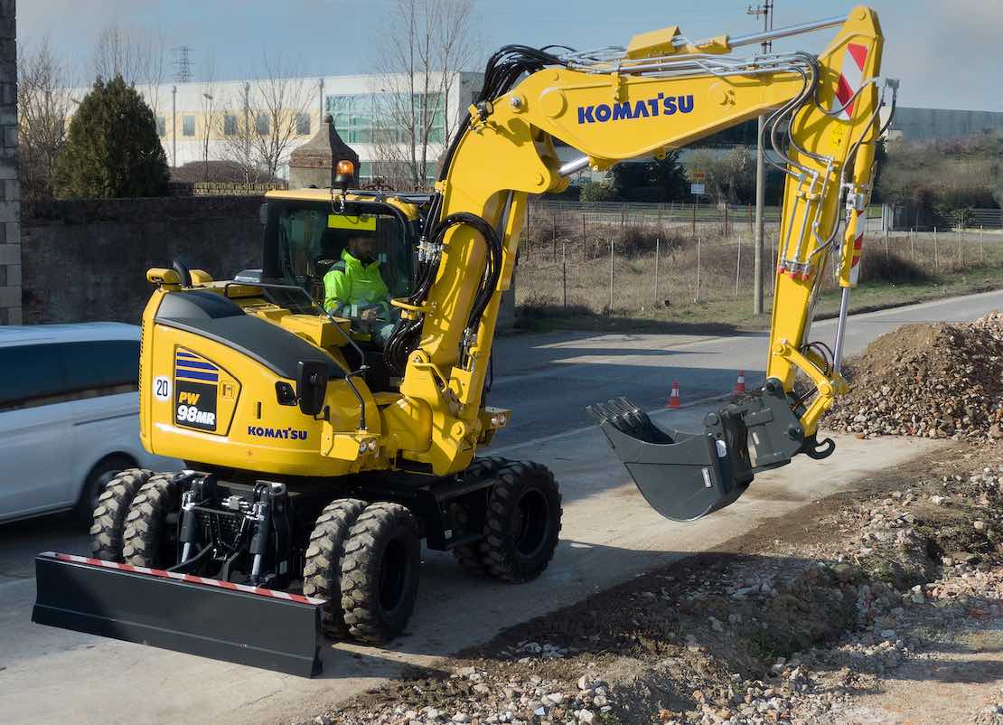 noticias maquinaria Komatsu midiexcavadora PW98MR-11 en Bauma 2022