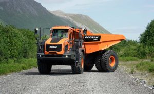 noticias maquinaria camión volquete doosan ADT DA45-7 4x4