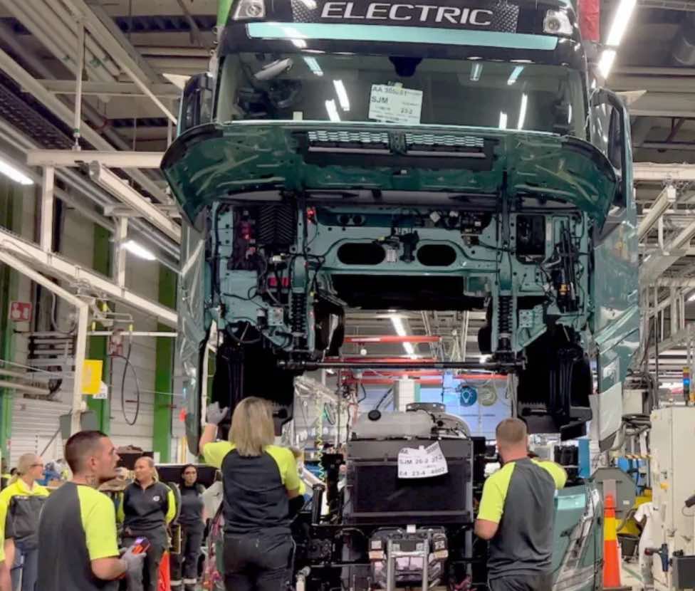 noticias maquinaria camiones eléctricos Volvo Trucks