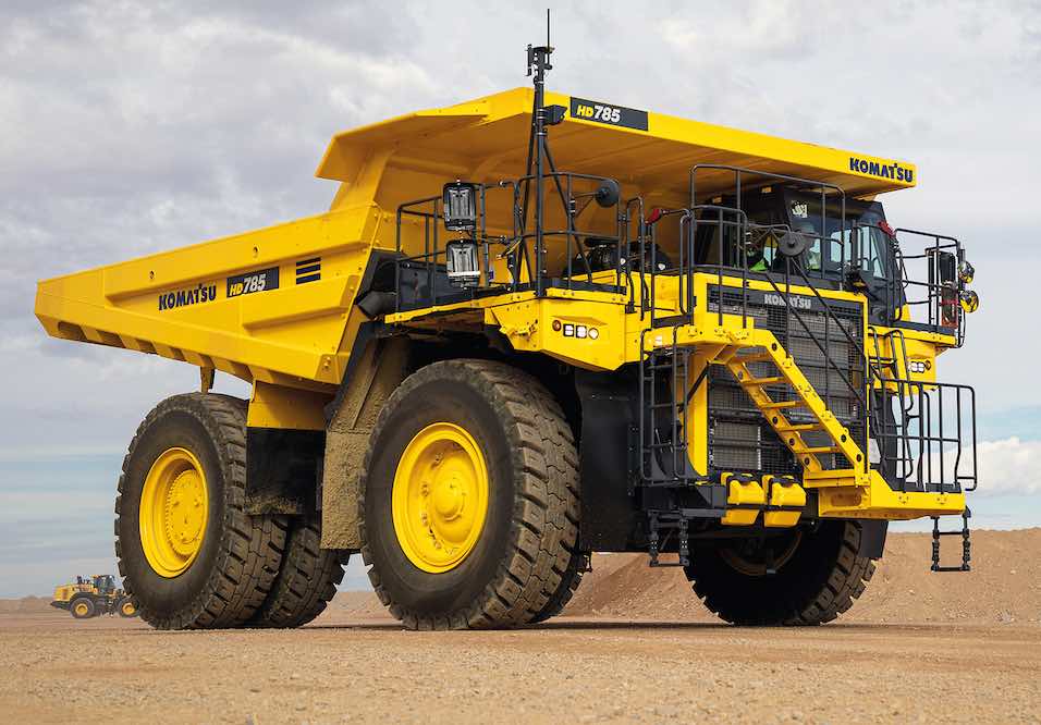 noticias maquinaria dúmper rídigo HD785-8 de Komatsu