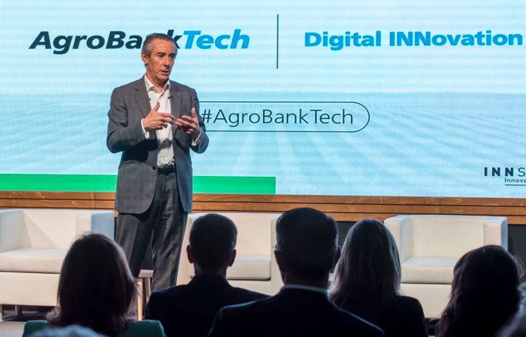 noticias maquinaria CaixaBank lanza ‘AgroBank