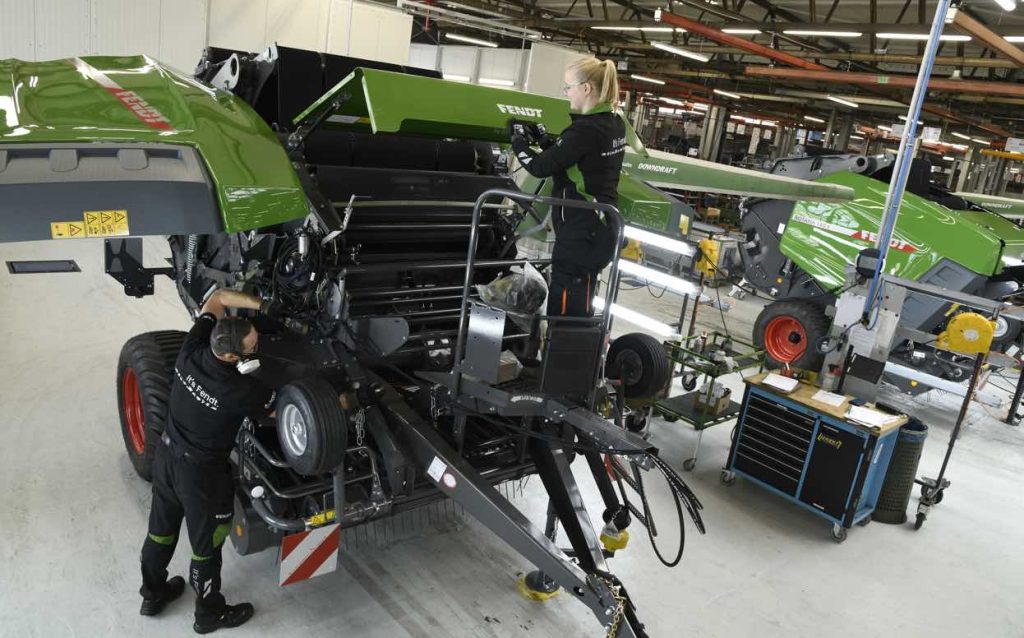 noticias maquinaria Fendt planta remolques autocargadores -2