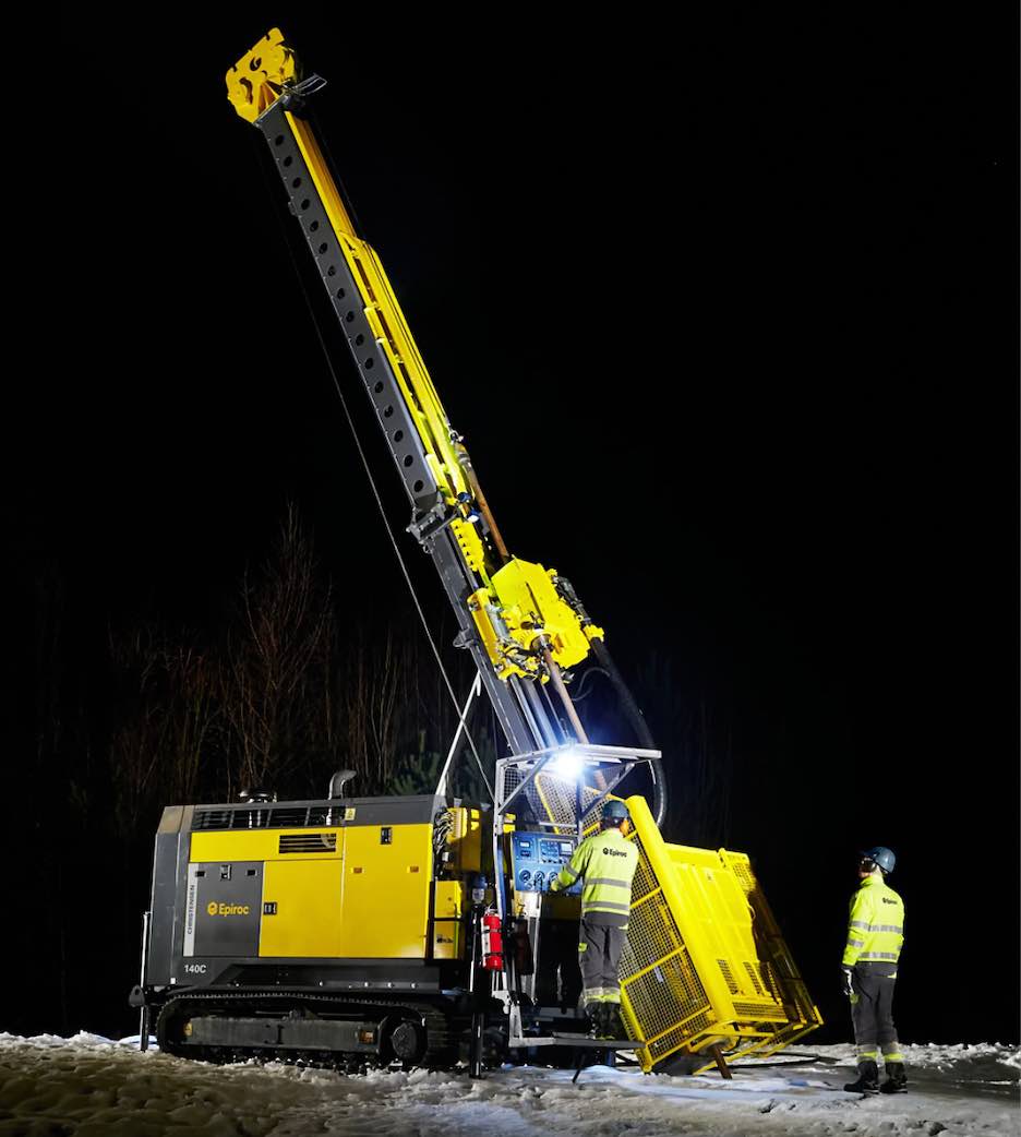 noticias maquinaria epiroc MMH Christiensen 140