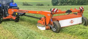 noticias maquinaria segadoras acondicionadoras arrastradas de Kuhn