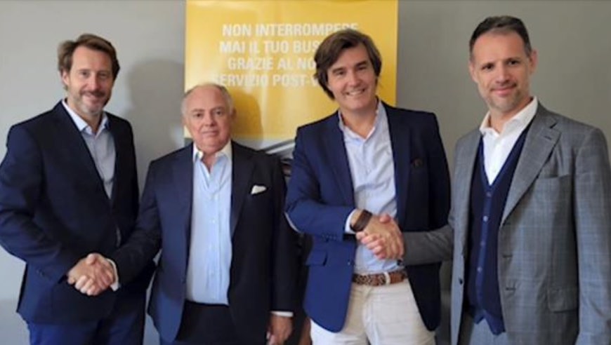 noticias maquinaria Aprolis compra CGM y Movincar distribuidora de Cat Lift trucks