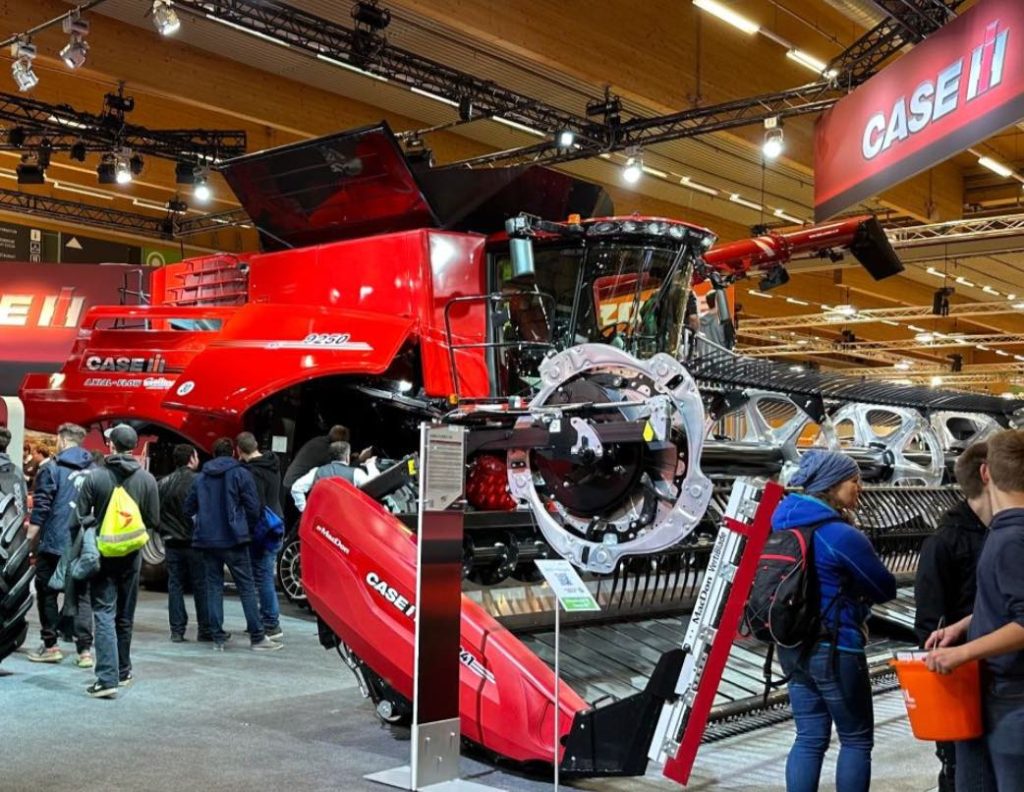 noticias maquinaria Case IH de vuelta en la feria Agraria