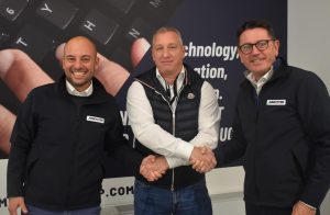 noticias maquinaria HYDROTEST distribuidor de MULTITEL PAGLIERO para Hungría