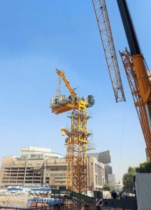 noticias maquinaria Primeras grúas Potain MCR 295 de Egipto
