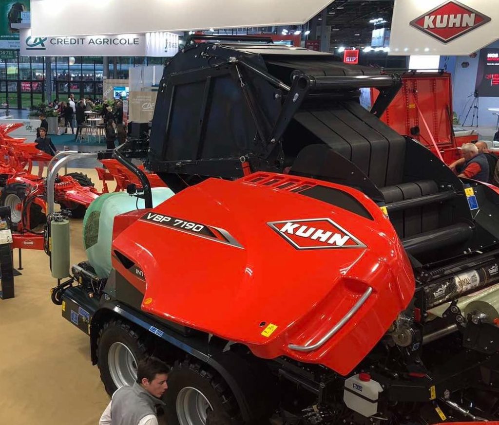 noticias maquinaria empacadoras combinadas KUHN VBP 7100