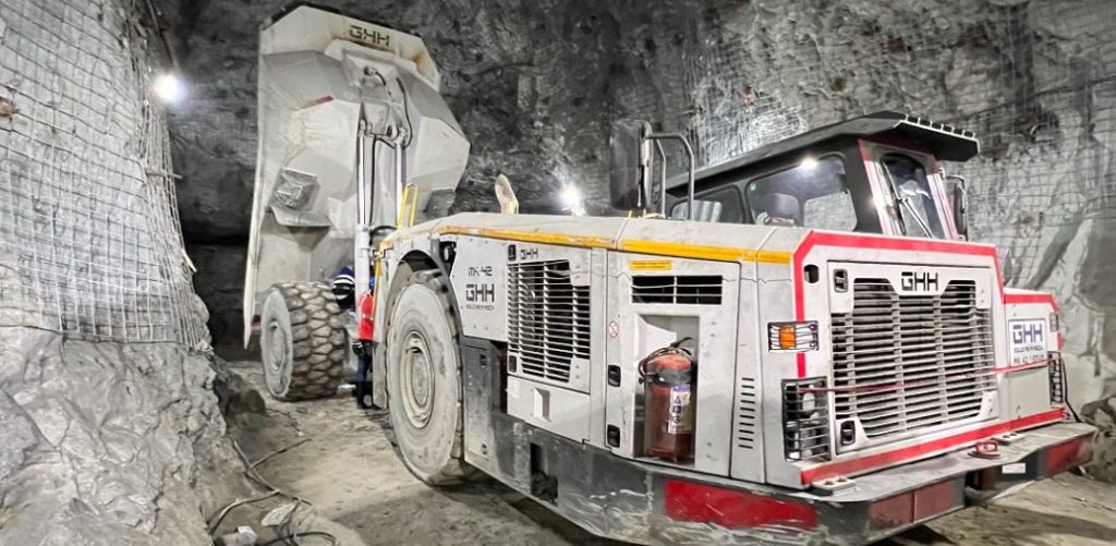 noticias maquinaria Komatsu adquirirá GHH Group GmbH (GHH)