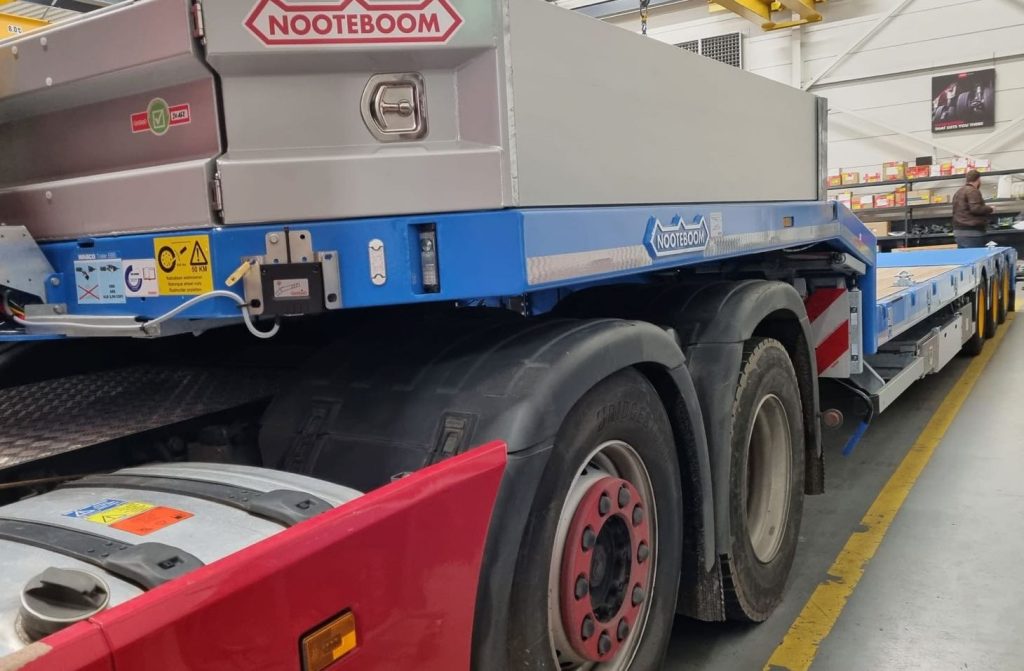 noticias maquinaria semirremolque de semi-góndola rebajada de Nooteboom
