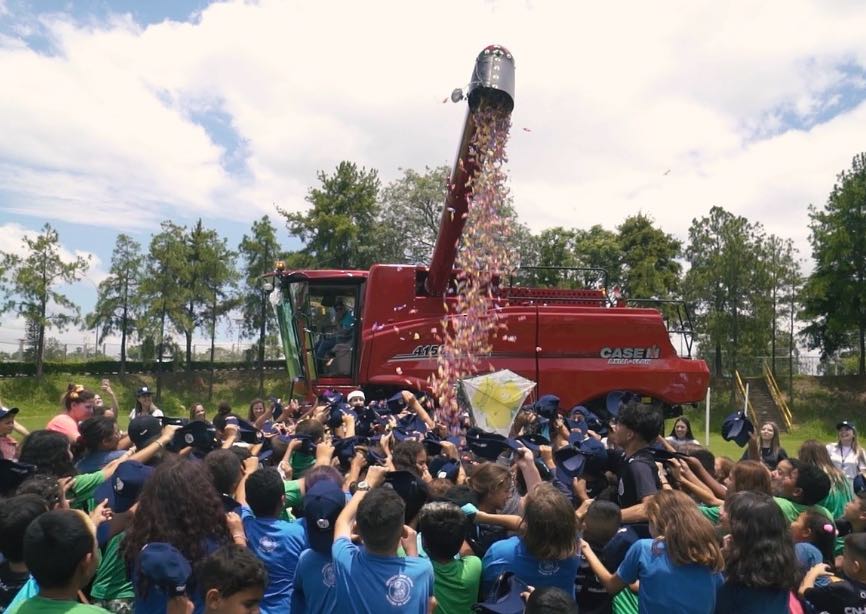 noticias maquinaria Solidaridad en Navidad' de CNH Industrial