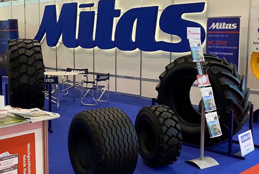 noticias maquiaria Mitas neumáticos agricultores en AGROmashEXPO 2023