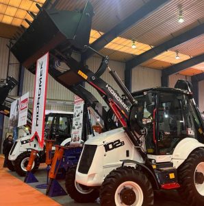 noticias maquinaria HİDROMEK COMERCIAL COMAEX en Agroexpo
