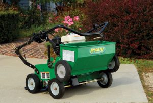 noticias maquinaria Bobcat equipamiento para césped Ryan