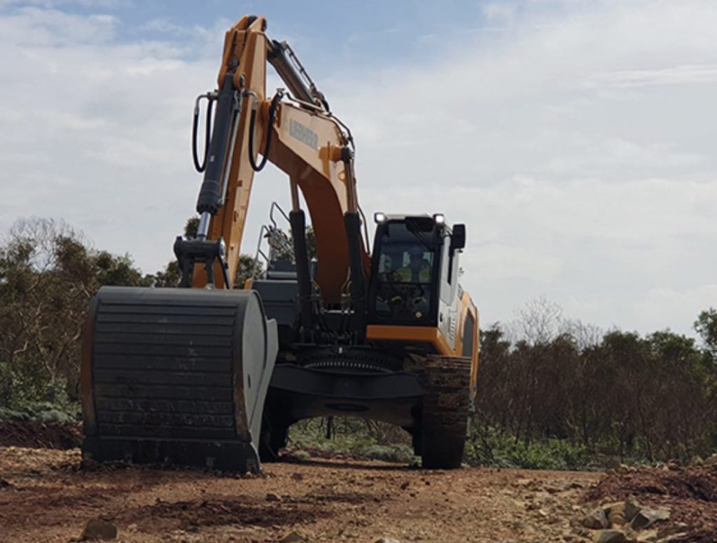 noticias maquinaria La excavadora R 945 G8 de Liebherr seduce en Nueva Caledonia