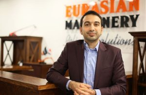 noticias maquinaria Manitowoc con Eurasian Machinery