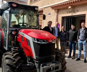noticias maquinaria Massey Ferguson y La Orden Talleres en “VIÑEDO EN LA NUEVA PAC”
