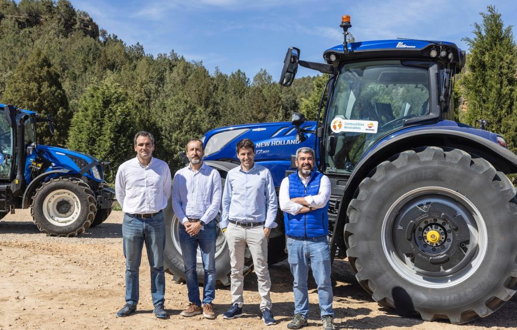 noticias maquinaria Repsol y New Holland combustibles renovables