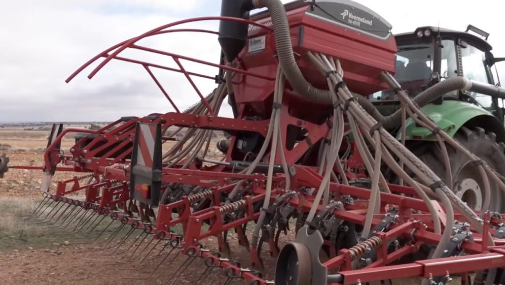 noticias maquinaria combinación de la KVERNELAND TS-DRILL con DF1 y CICLON