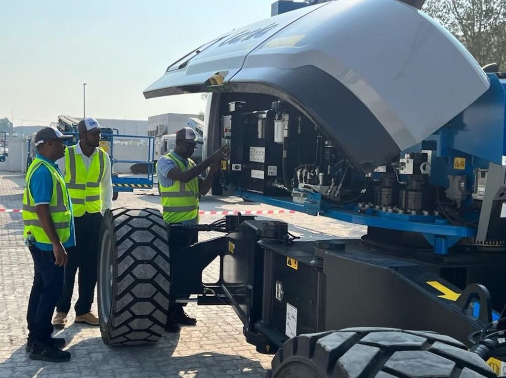 noticias maquinaria Formación de distribuidores Genie® en Dubái