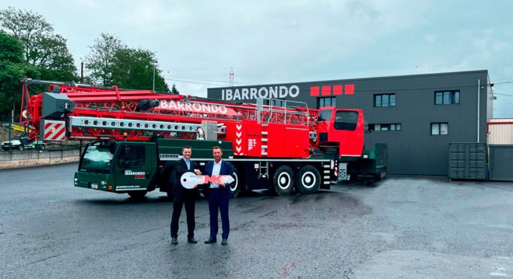 noticias maquinaria Grúas Ibarrondo invierte en la grúa Liebherr MK 88-4.1
