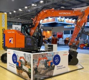 noticias maquinaria Hitachi Construction Machinery en la exhibición SaMoTer 2023