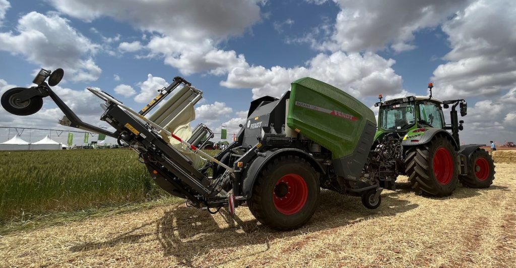 noticias maquinaria La empacadora Fendt Rotana 130 F Combi en Demoagro