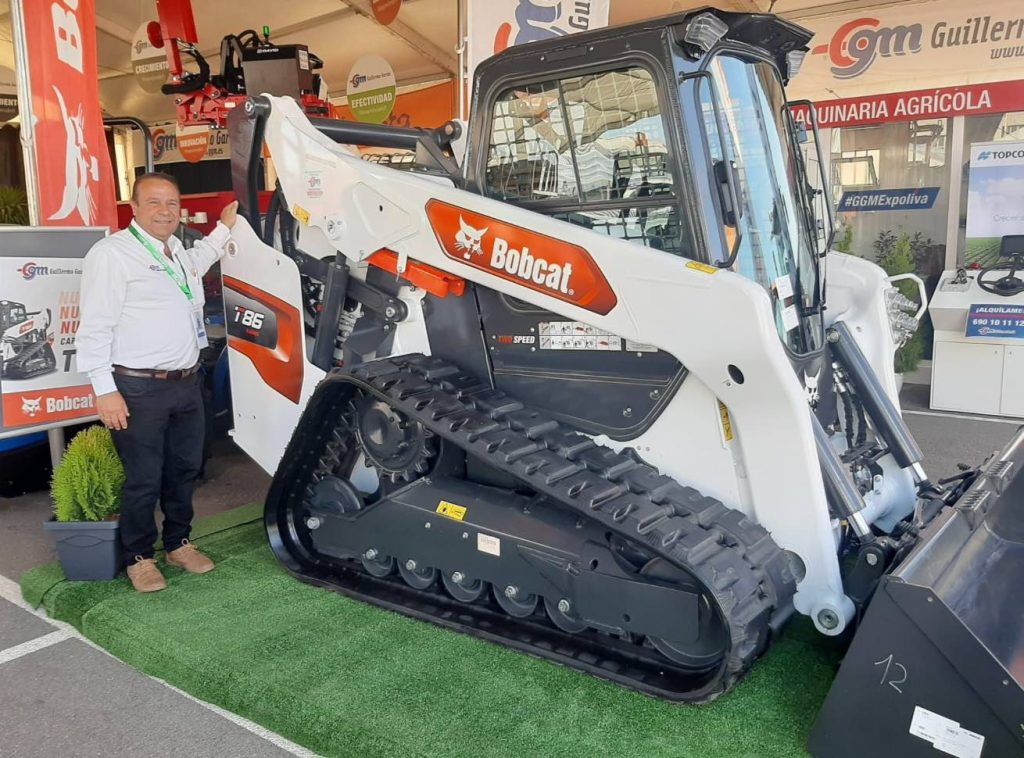 noticias maquinaria Nueva cargadora de orugas Bobcat T86 en EXPOLIVA
