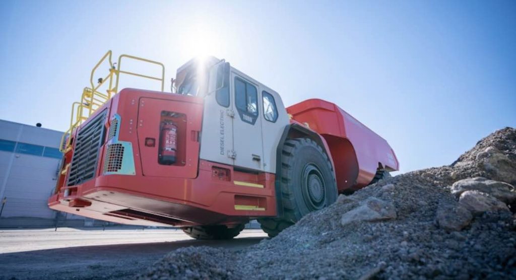 noticias maquinaria Sandvik amplía su cartera de carga y transporte a diésel-eléctrico