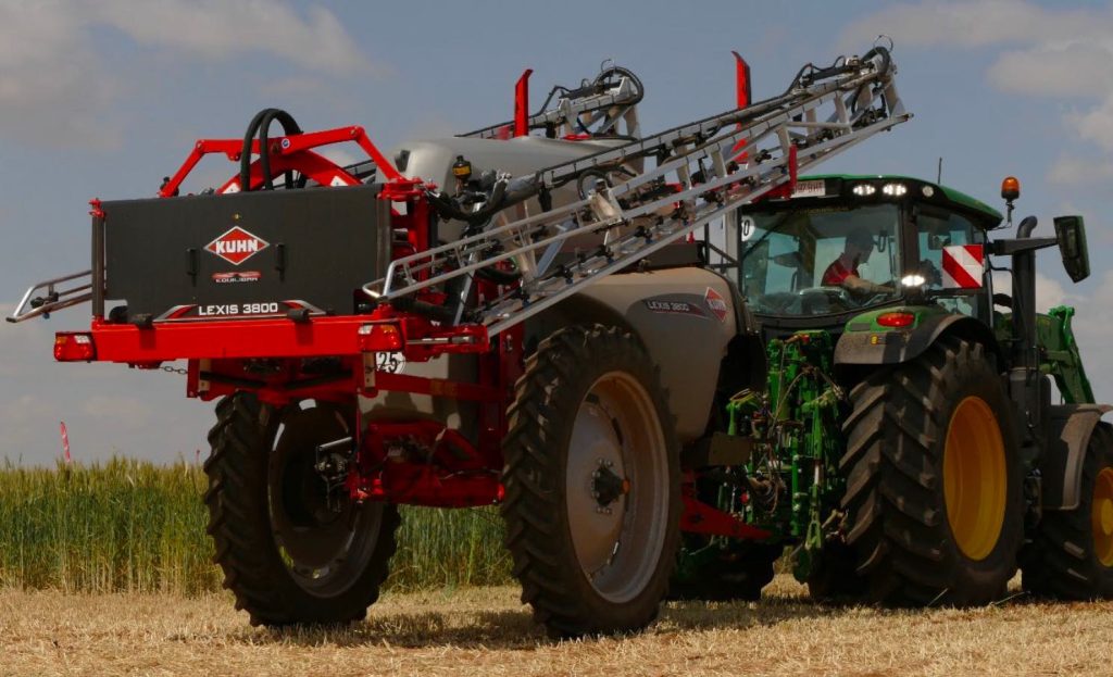 noticias maquinaria Kuhn presenta el pulverizador arrastrado LEXIS 3800