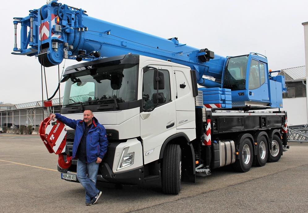 noticias maquinaria Marcel Kröning (Crane operator, Lange) tadano grúa