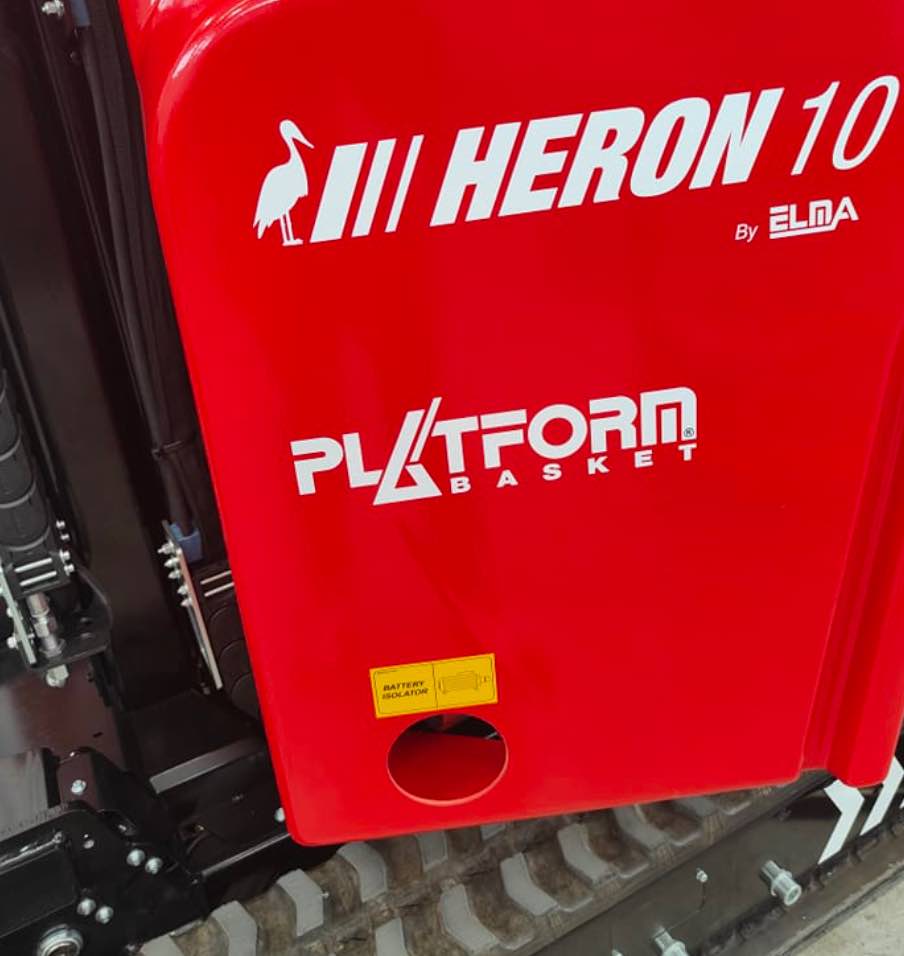 noticias maquinaria PLATFORM BASKET APEX plataforma sobre orugas HERON 10