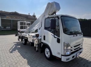 noticias maquinaria Plataformas Multitel Pagliero de Tecnocar en las colinas del Monferrato