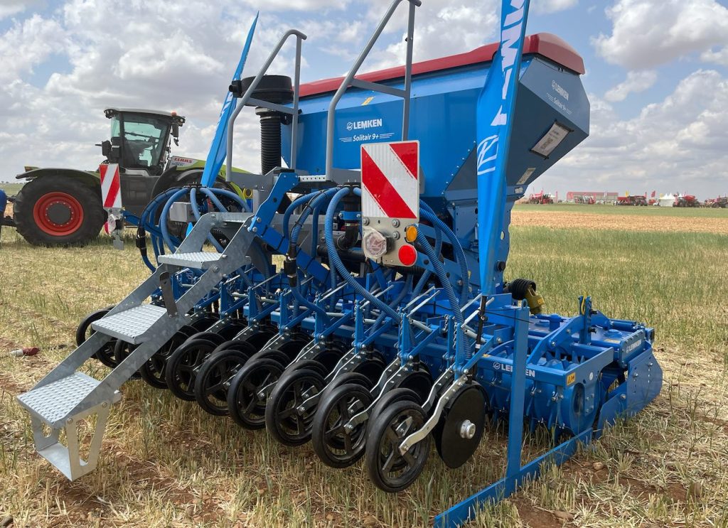 noticias maquinariai sembradora neumática Solitair 9 de Lemken en Demoagro 2023