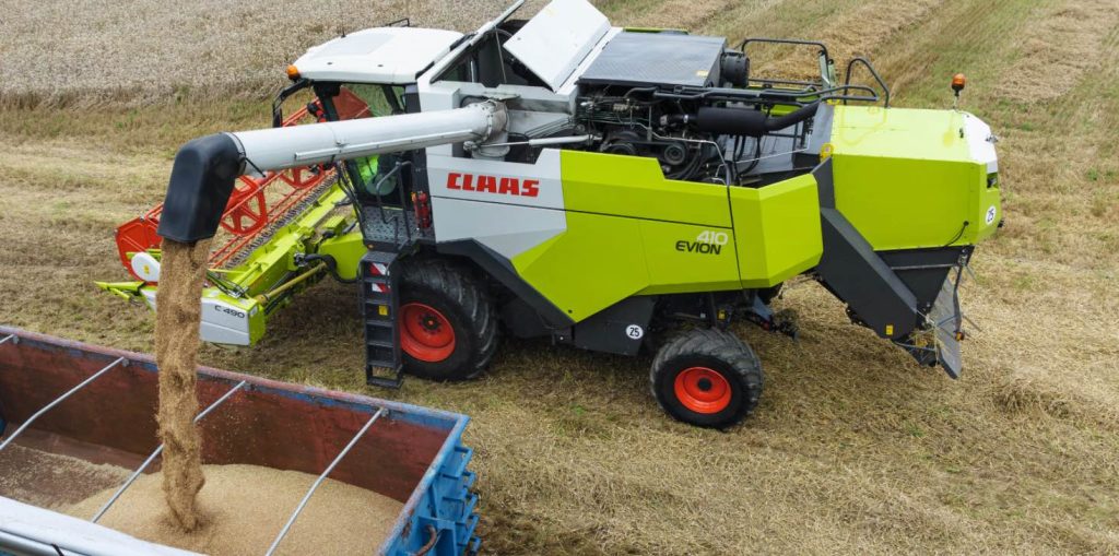noticias maquinaria CLAAS cosechadoras con la serie EVION