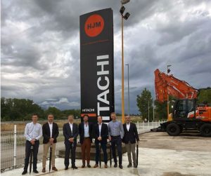 noticias maquinaria Hitachi Construction Machinery felicita al distribuidor español HJM -2
