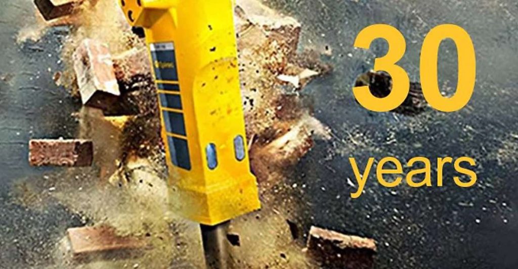 noticias maquinaria 30 años de los Martillos hidráulicos de cuerpo sólido Epiroc