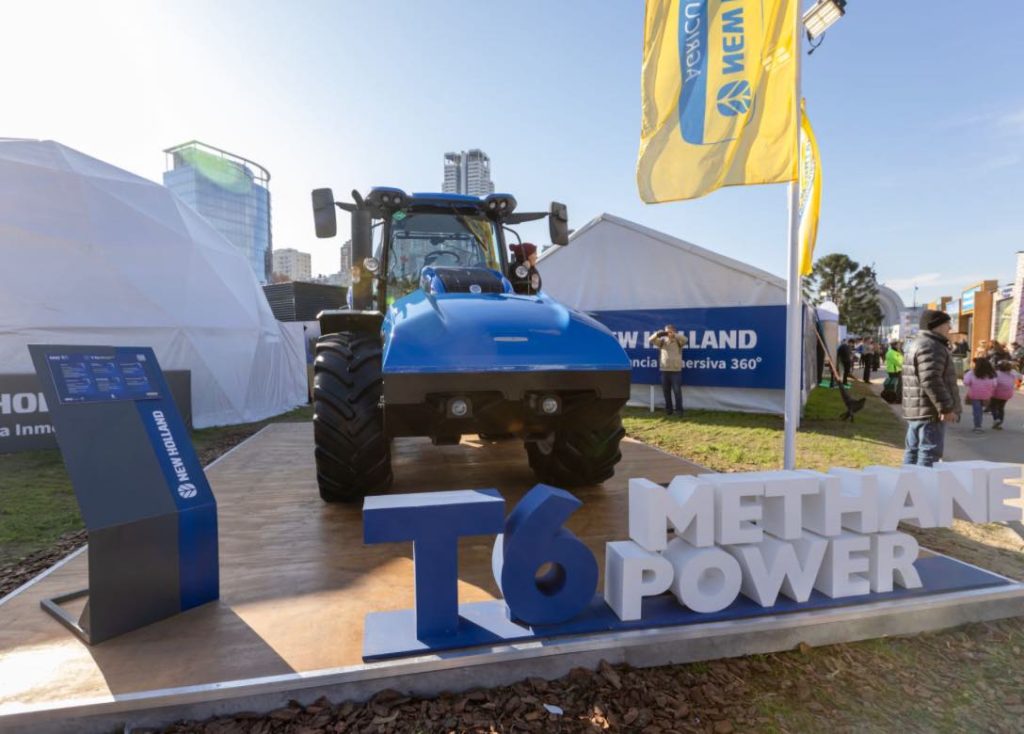 noticias maquinaria New Holland en ExpoRural con el tractor T6.180 Methane Power