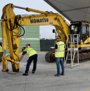 noticias maquinaria 14º Concurso Europeo de Técnica Avanzada (ATC) en Komatsu Italia