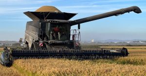 noticias maquinaria Entrega de una extraordinaria cosechadora Fendt IDEAL 9T en Navarra