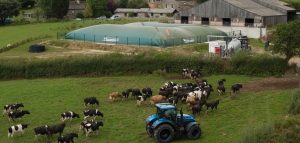 noticias maquinaria Granja energéticamente independiente para el premio New Holland