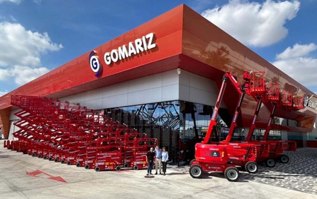 noticias maquinaria LGMG Europe y Gomariz Rent cierran una venta histórica de 100 PEMP