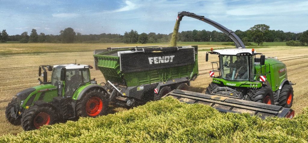 noticias maquinaria La Fendt Katana 850 premiada en la feria italiana Agrilevante 2023