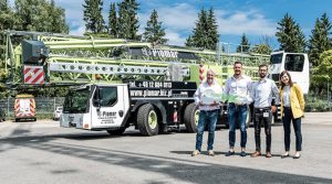 noticias maquinaria Primera grúa móvil Liebherr en Polonia