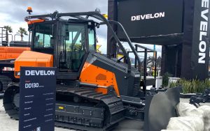 noticias maquinaria Developon lanza el nuevo dozer DD130 en Europa