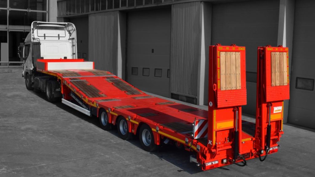 noticias maquinaria Kässbohrer participa en Solutrans 2023