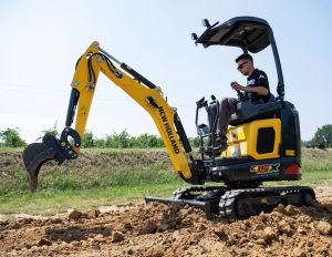 noticias maquinaria Nueva gama de miniexcavadoras New Holland en SITEVI 2023