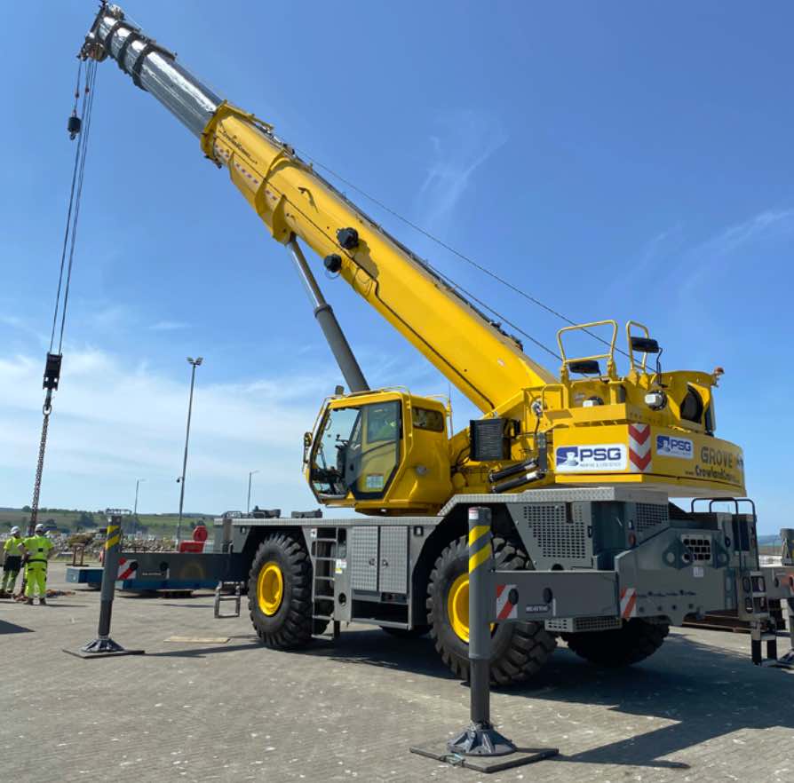 noticias maquinaria PSG Marine & Logistics recibe el primer Grove GRT8100-1