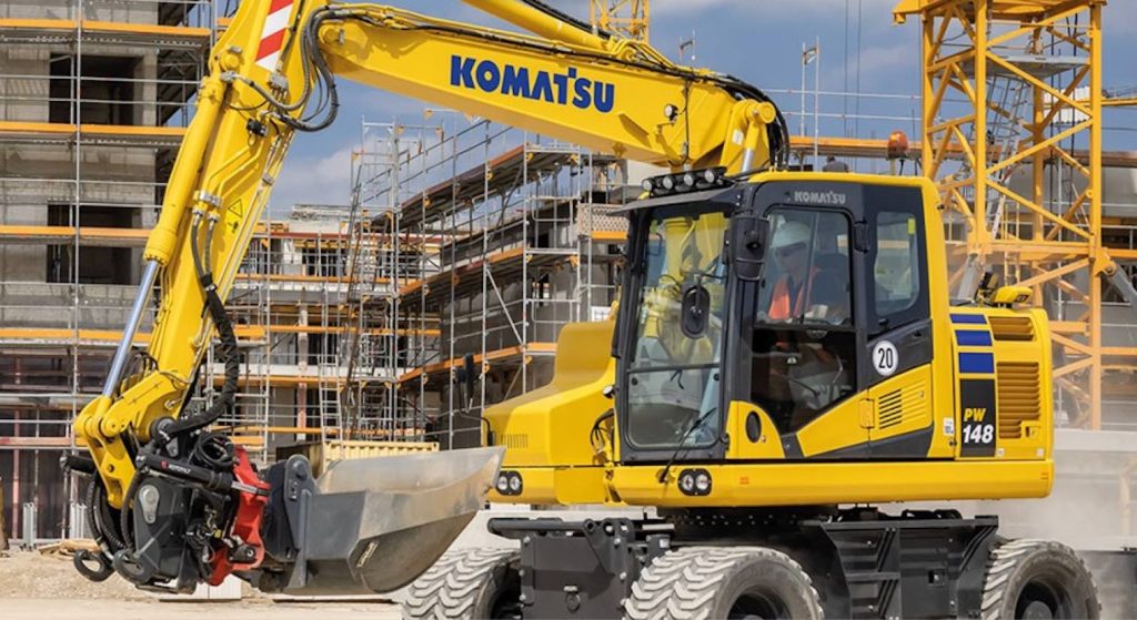 noticias maquinaria excavadoras de ruedas Komatsu PW168-11 y PW198-11
